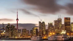 Discover Toronto Culture, Business, and Lifestyle in Canada’s Largest City